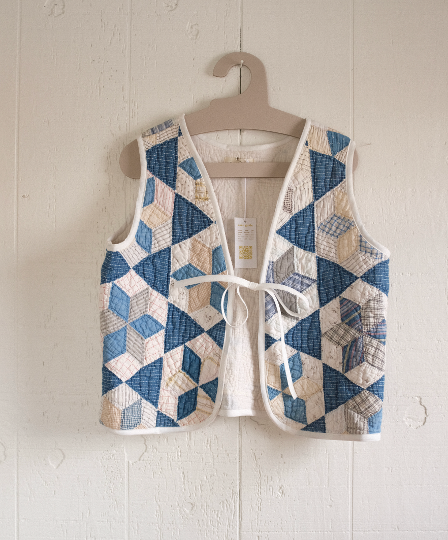 Quilt Vest - Assorted Quilts: L | All Points Beautiful Quilt Vest - Assorted Quilts: L | All Points Beautiful